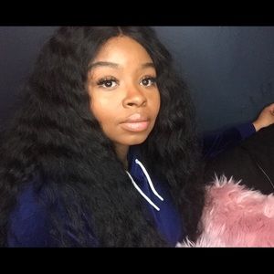 Meet your Posher, Sheena